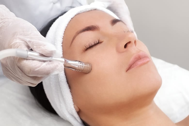 Regeneración Facial Natural